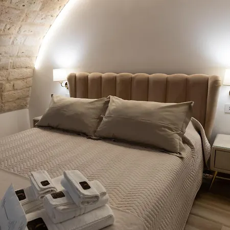 Carola Luxury Room Bari Exterior photo