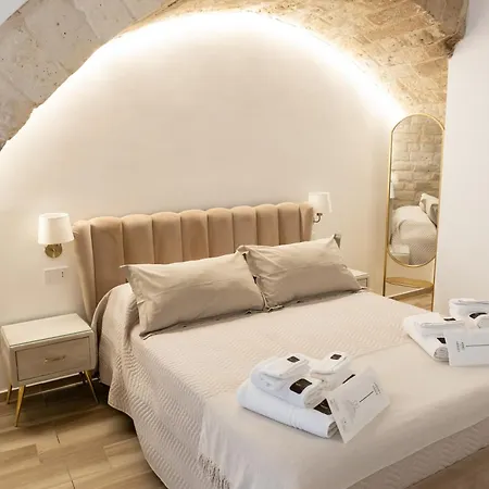 Carola Luxury Room Bari Exterior photo